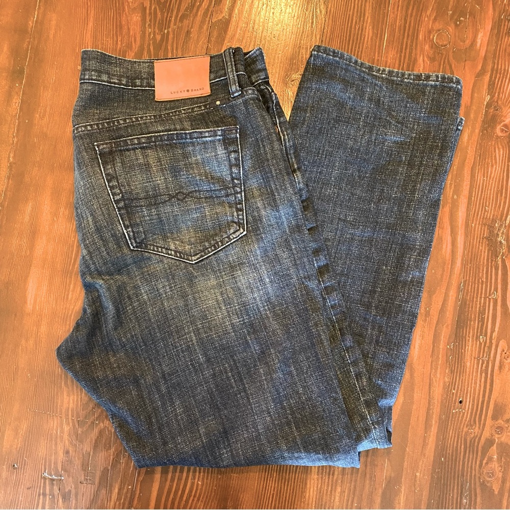 Lucky Jeans